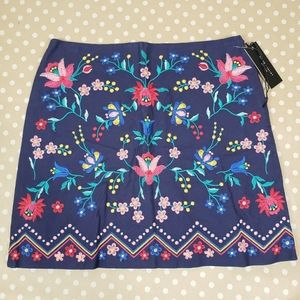 🌟Closet Closing🌟 Embroidered Floral Skirt